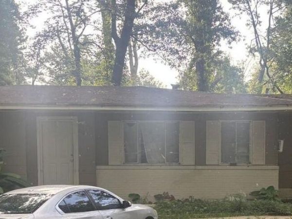 2438 Paden Street, Jackson, MS 39204