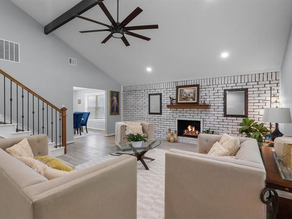 2316 Hummingbird Trail, Grapevine, TX 76051