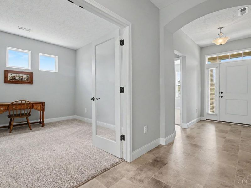 5100 Renaissance Park Drive, Middletown, OH 45005 Photo 8