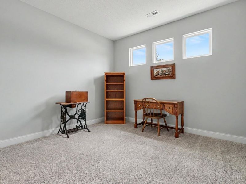 5100 Renaissance Park Drive, Middletown, OH 45005 Photo 9