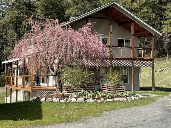 2379 Quinns Meadow Rd, Colville, WA 99114