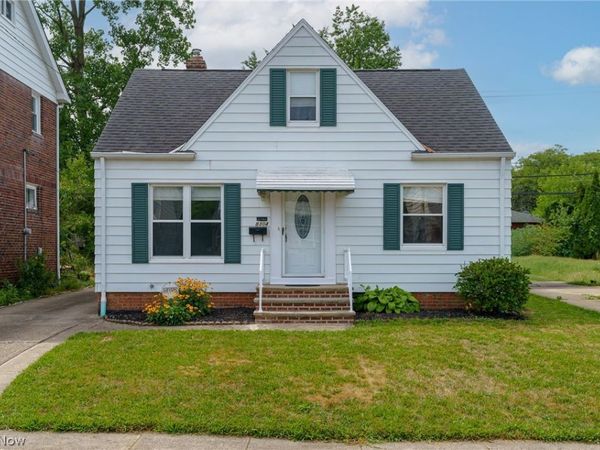 8304 Vista Avenue, Garfield Heights, OH 44125