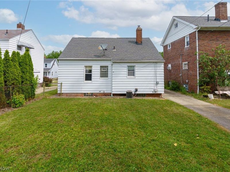 8304 Vista Avenue, Garfield Heights, OH 44125 Photo 26
