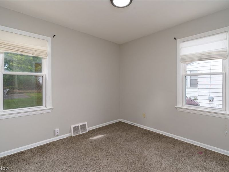 8304 Vista Avenue, Garfield Heights, OH 44125 Photo 9