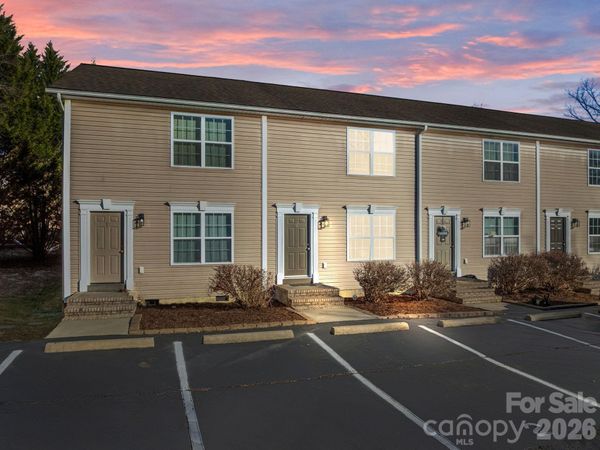 2 Meadow Glen Drive , Fletcher, NC 28732