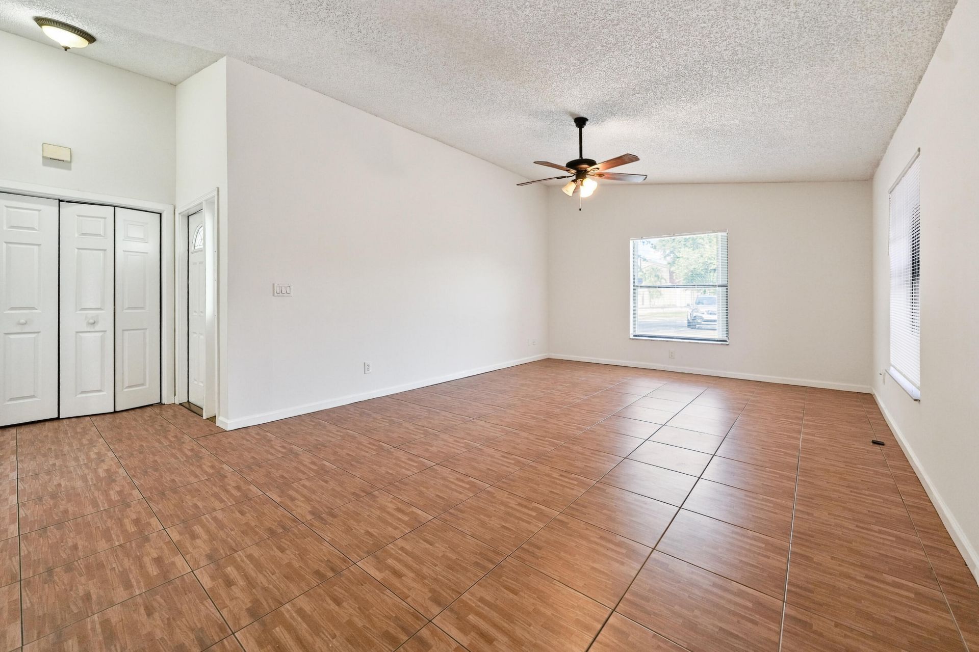 1242 The 12th Fairway, Wellington, FL 33414 Photo