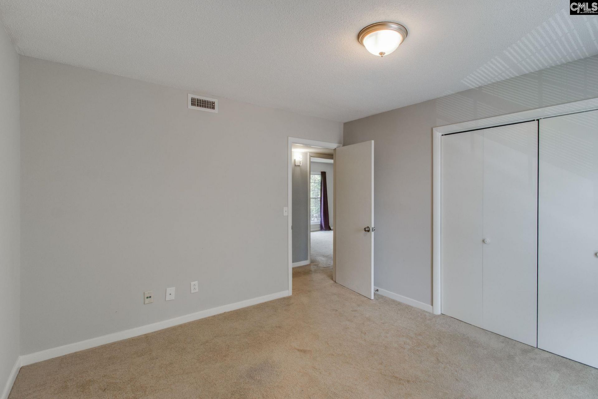 3600 Chateau Drive  Photo 23