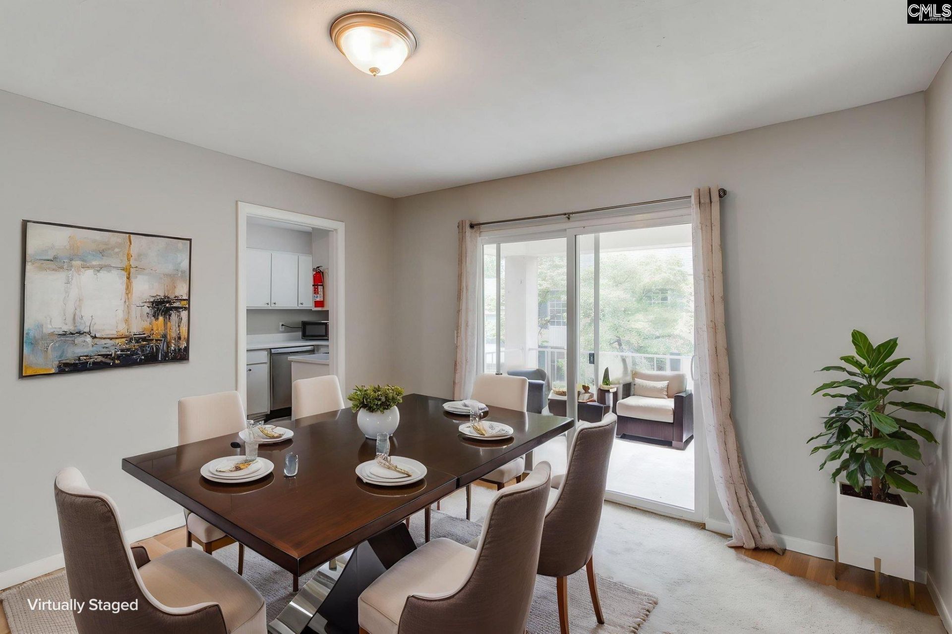 3600 Chateau Drive  Photo 6