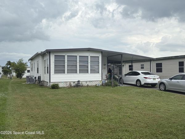 1153 Waterway Drive , Barefoot Bay, FL 32976