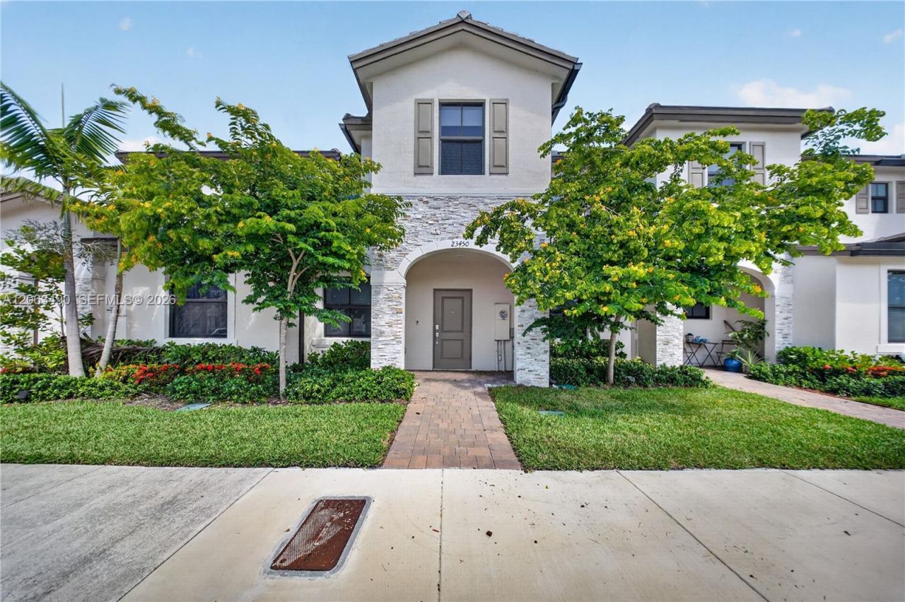 23450 SW 127th Pl, Homestead, FL 33032 Photo