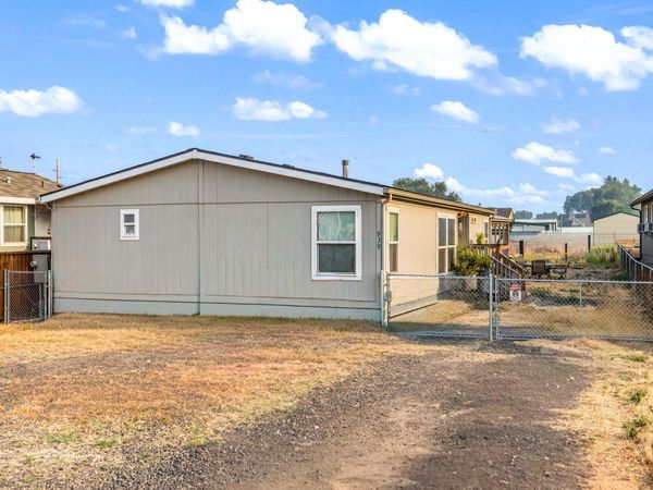 939 NW Cains Road, Prineville, OR 97754