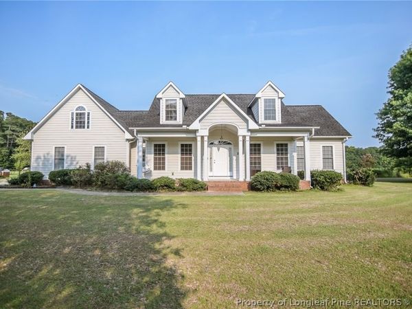 3836 Merilee Court, Wade, NC 28395
