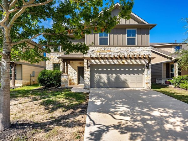 108 Normal School WAY, Liberty Hill, TX 78642