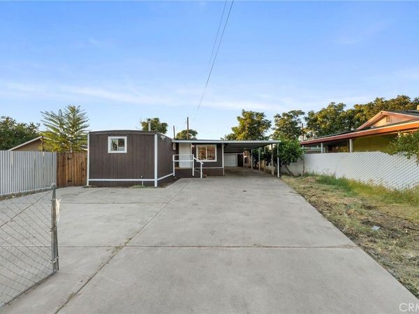 718 Willow Drive, Bakersfield, CA 93308