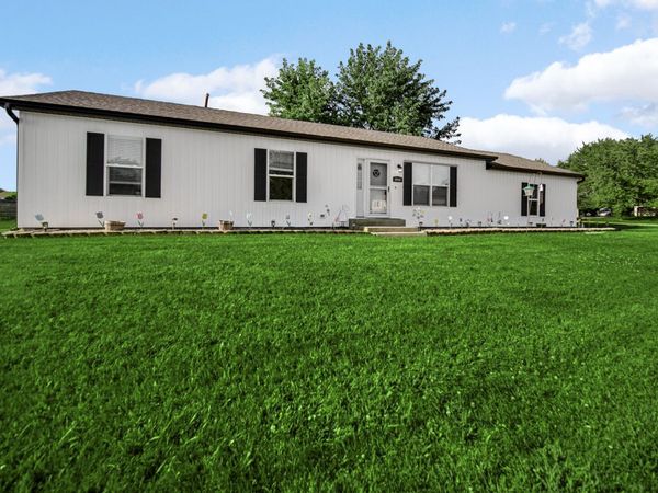 6000 W 175th Avenue , Lowell, IN 46356