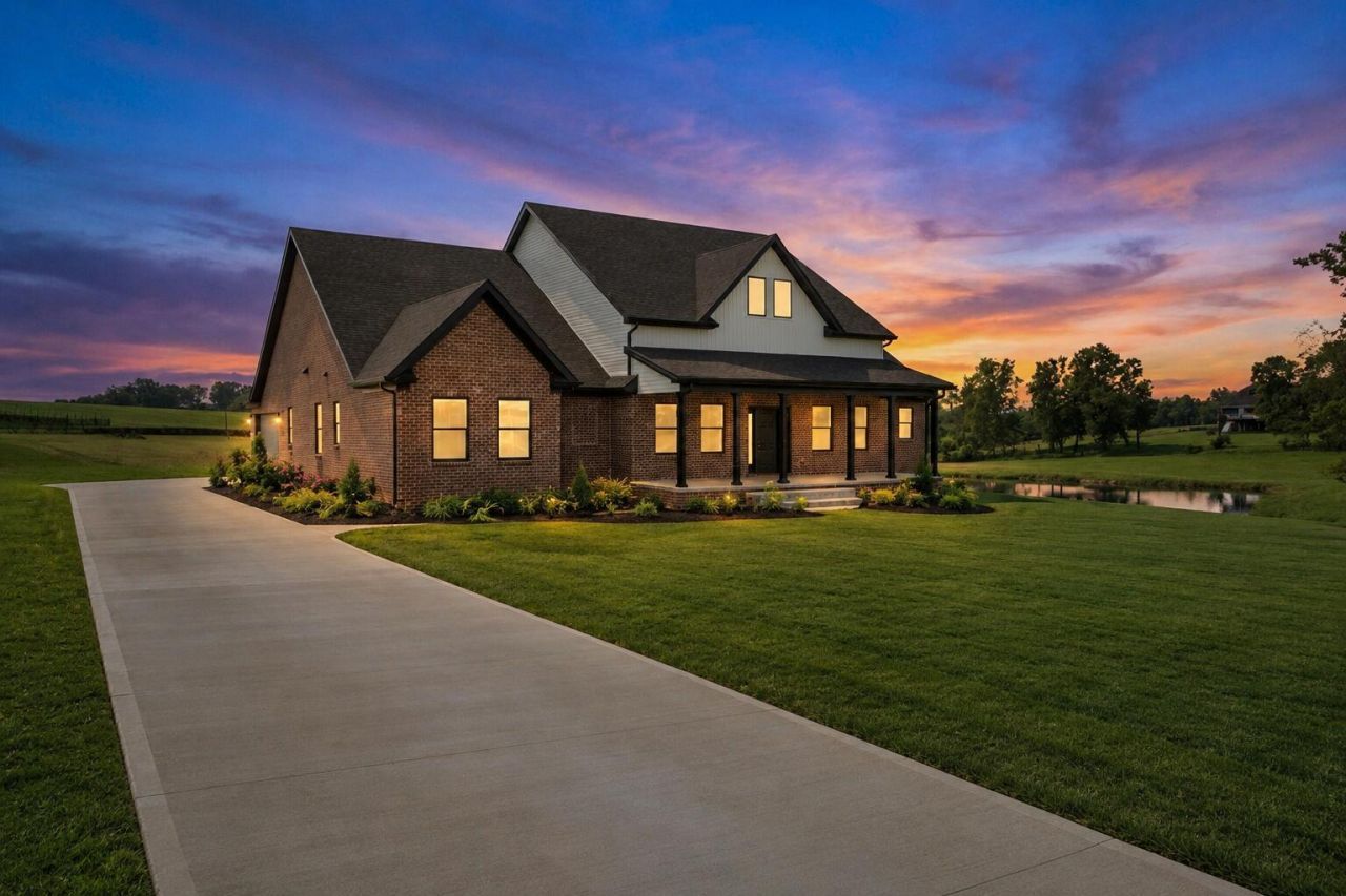 200 Maple Lawn Circle, Nicholasville, KY 40356