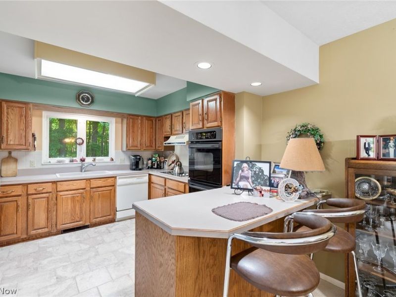 171 Granger Road, Unit 152, Medina, OH 44256 Photo 9