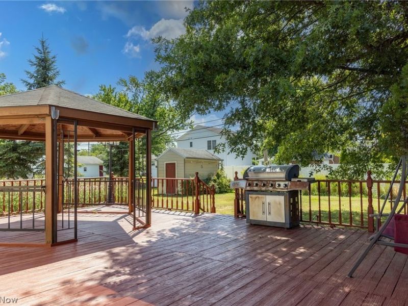 1668 Chelmsford, Mayfield Heights, OH 44124 Photo 29