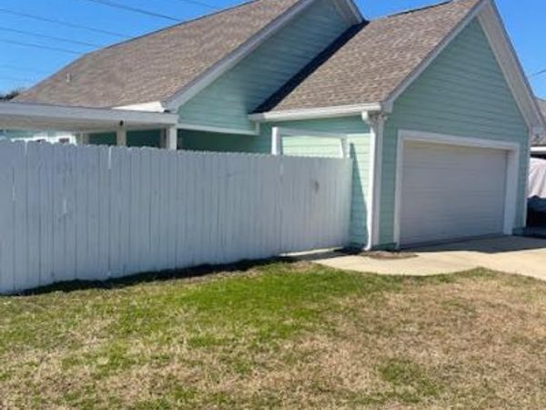 6498 N Lagoon Drive , Panama City Beach, FL 32408