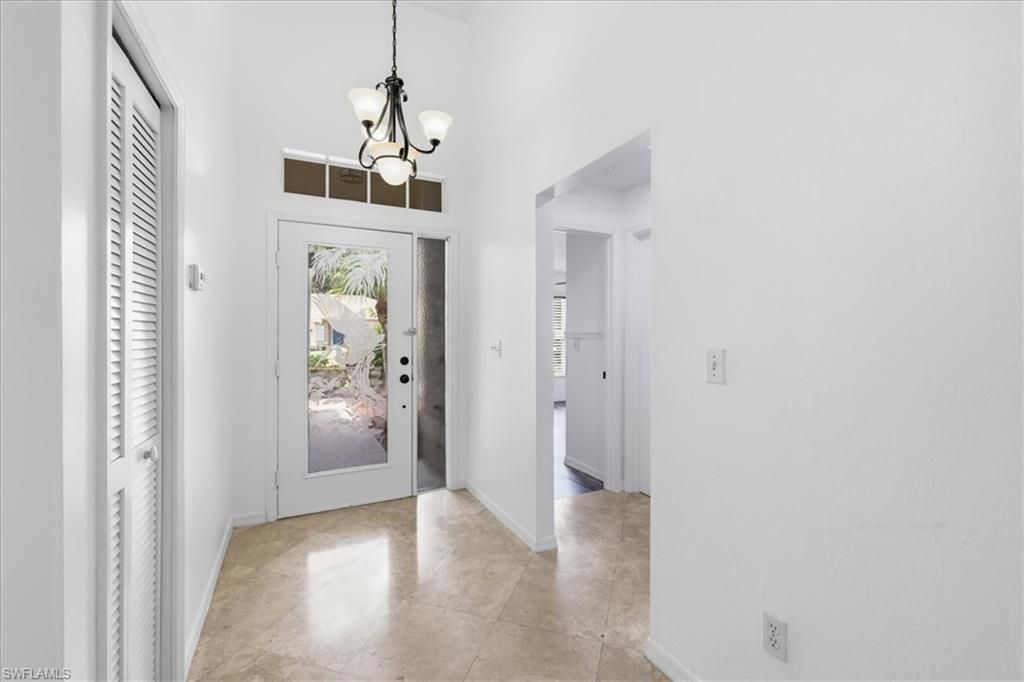 8137 Breton Cir, Fort Myers, FL 33912 Photo