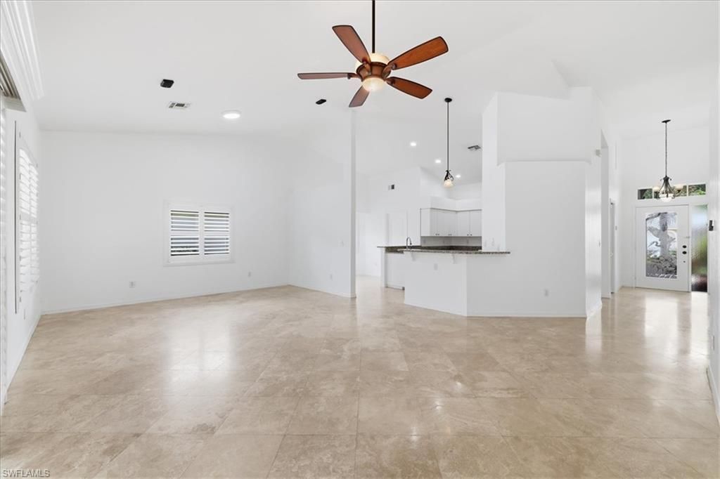 8137 Breton Cir, Fort Myers, FL 33912 Photo