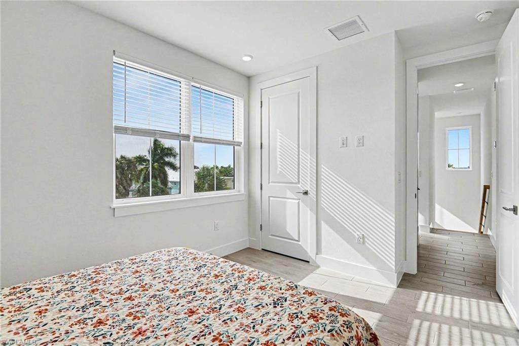 224 Fairweather Ln, Fort Myers Beach, FL 33931 Photo