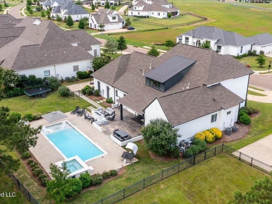 Property Image 123