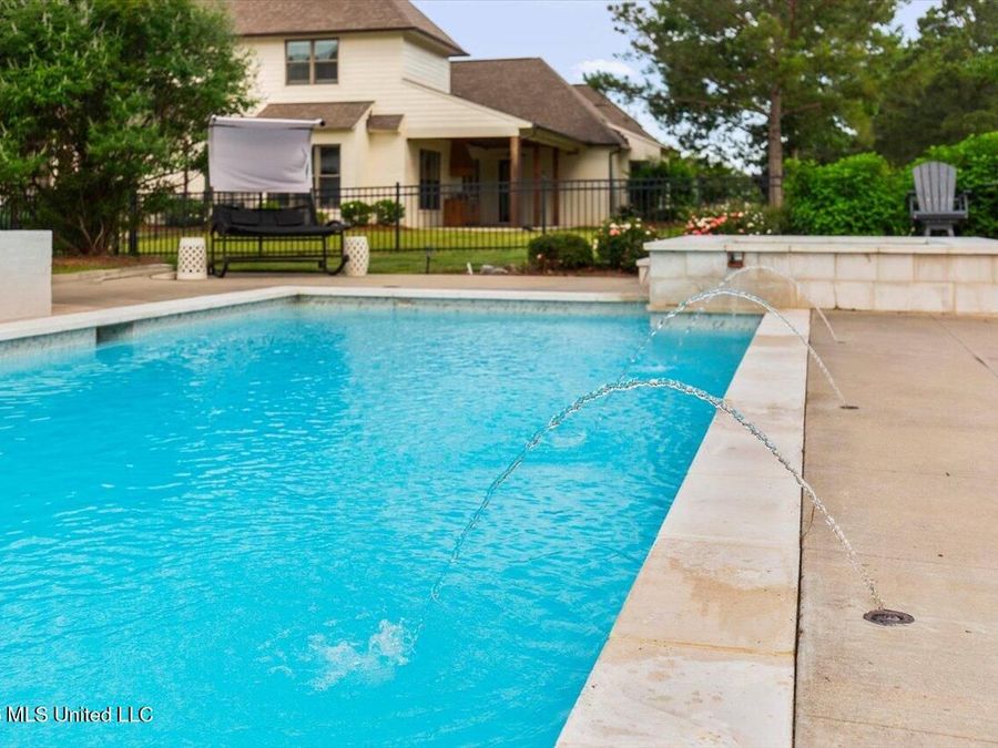 Property Image 79
