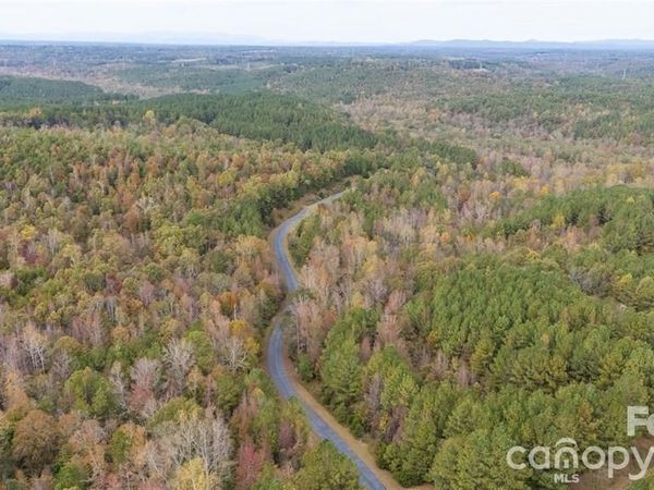101 Riverview Drive , Mooresboro, NC 28114