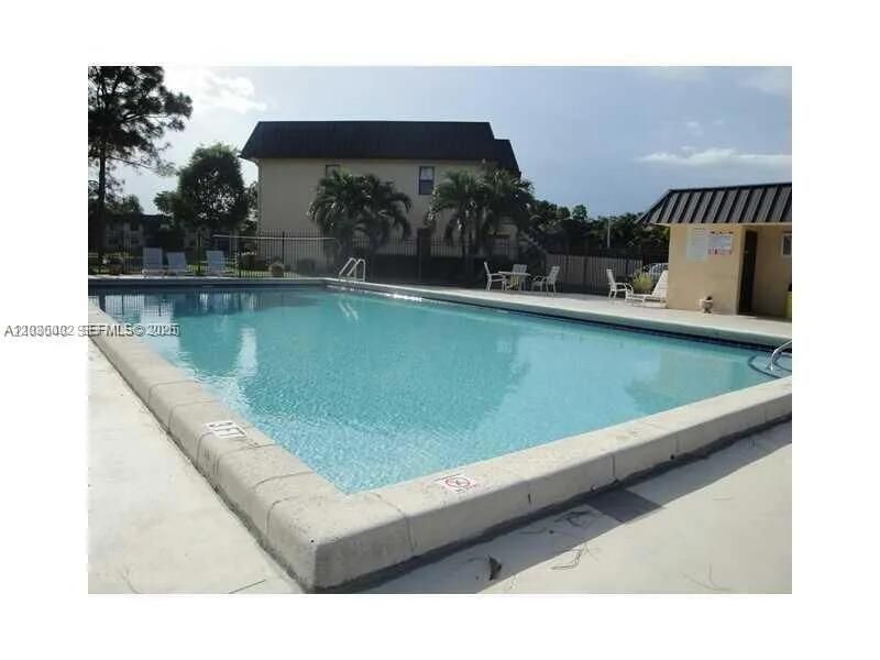 146 NW 91st Avenue, Pembroke Pines, FL 33024 Photo