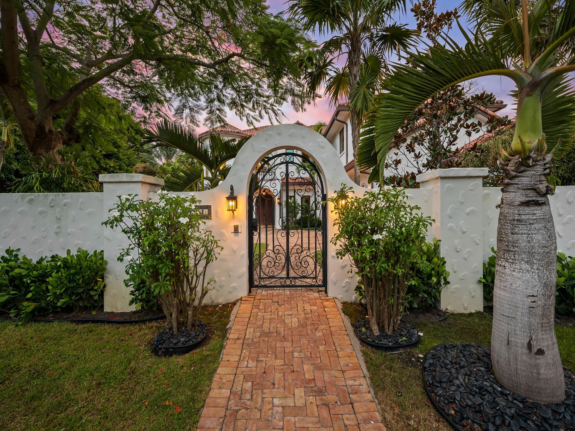 2101 Middle River Drive, Fort Lauderdale, FL 33305 Photo