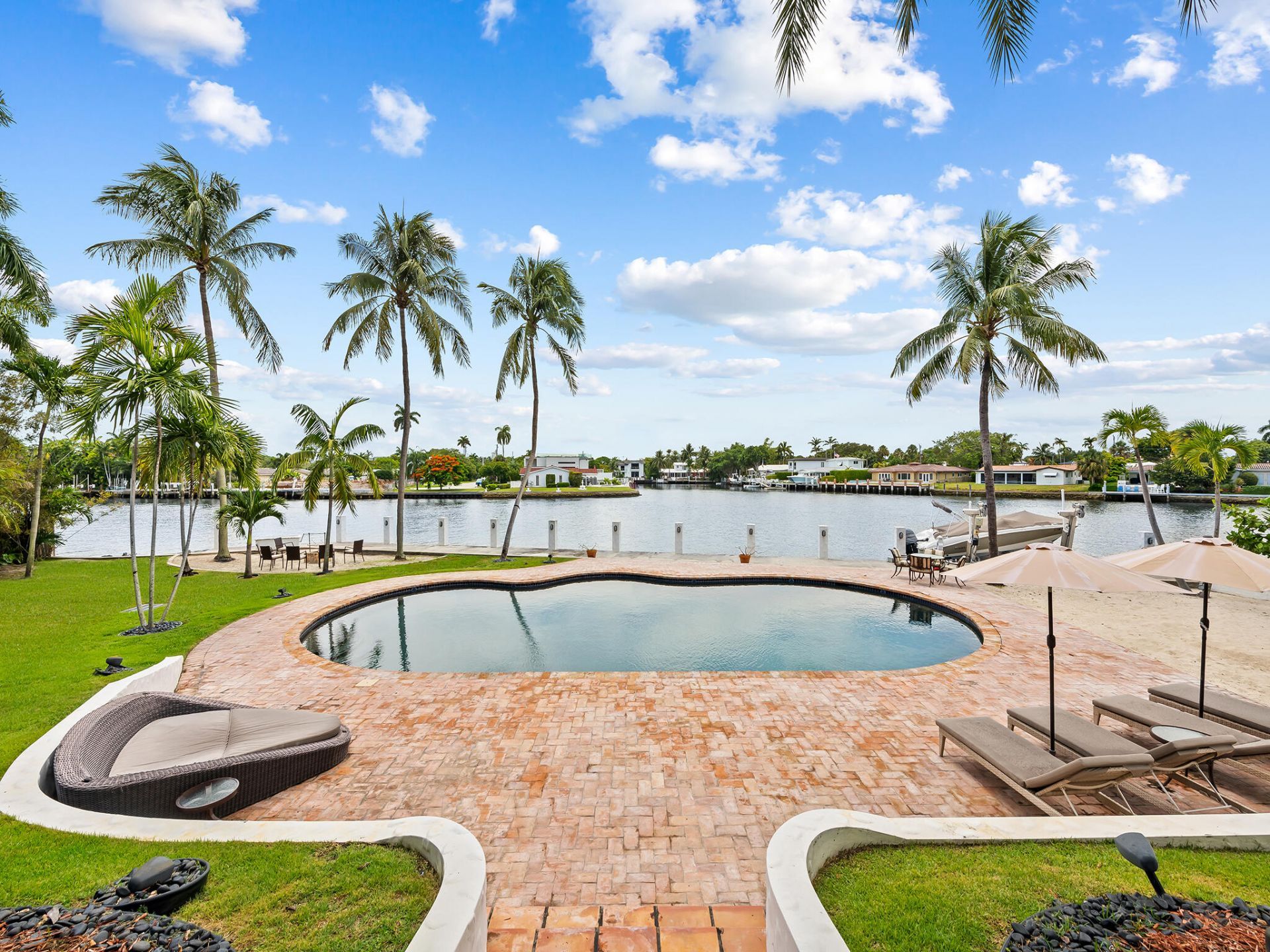 2101 Middle River Drive, Fort Lauderdale, FL 33305 Photo