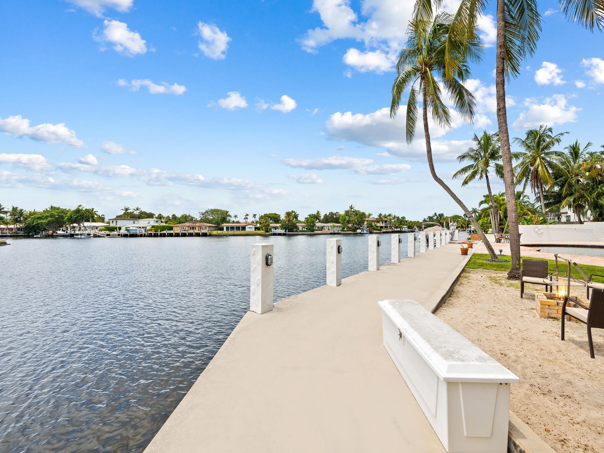 2101 Middle River Drive, Fort Lauderdale, FL 33305 Photo