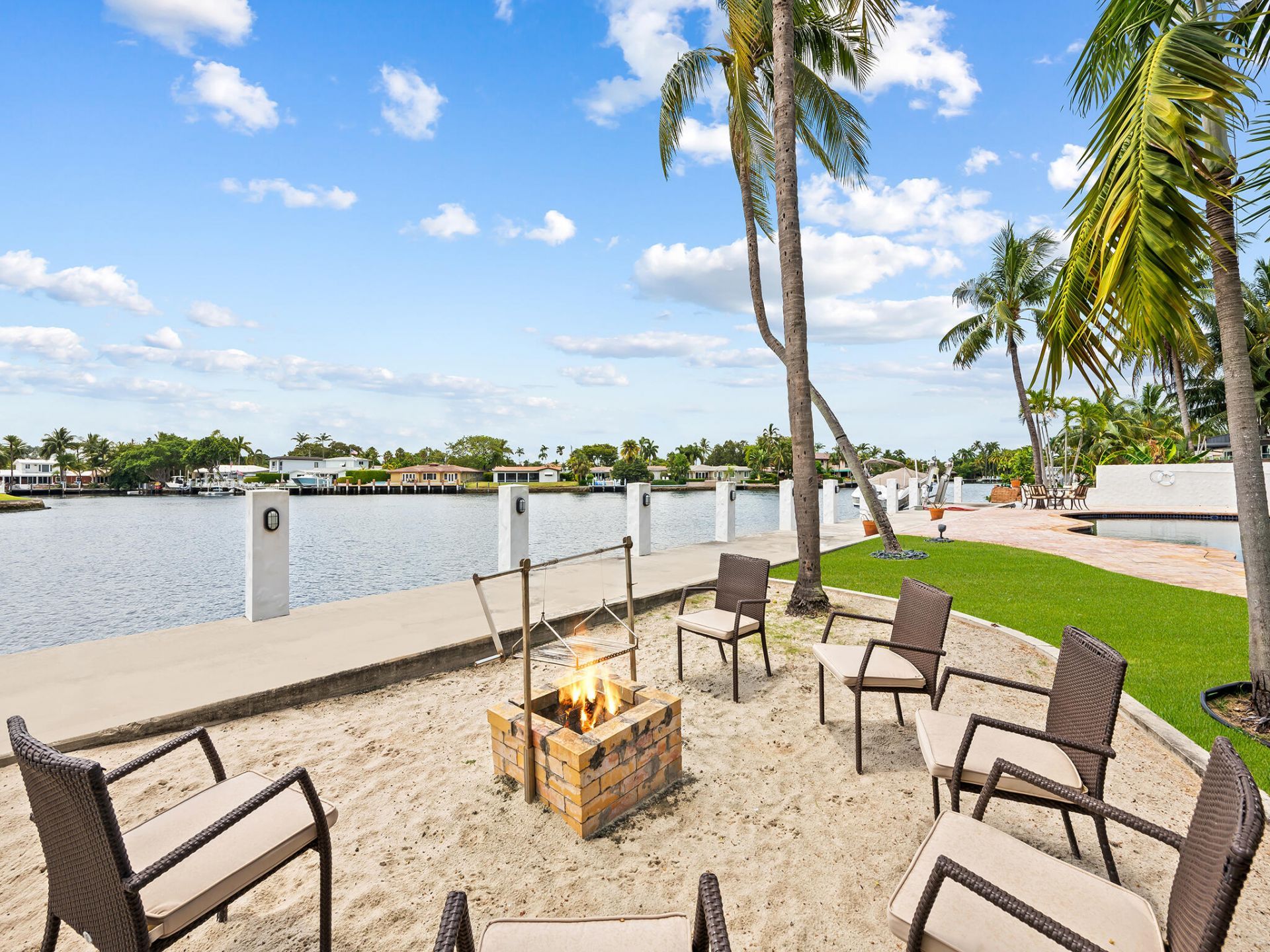 2101 Middle River Drive, Fort Lauderdale, FL 33305 Photo