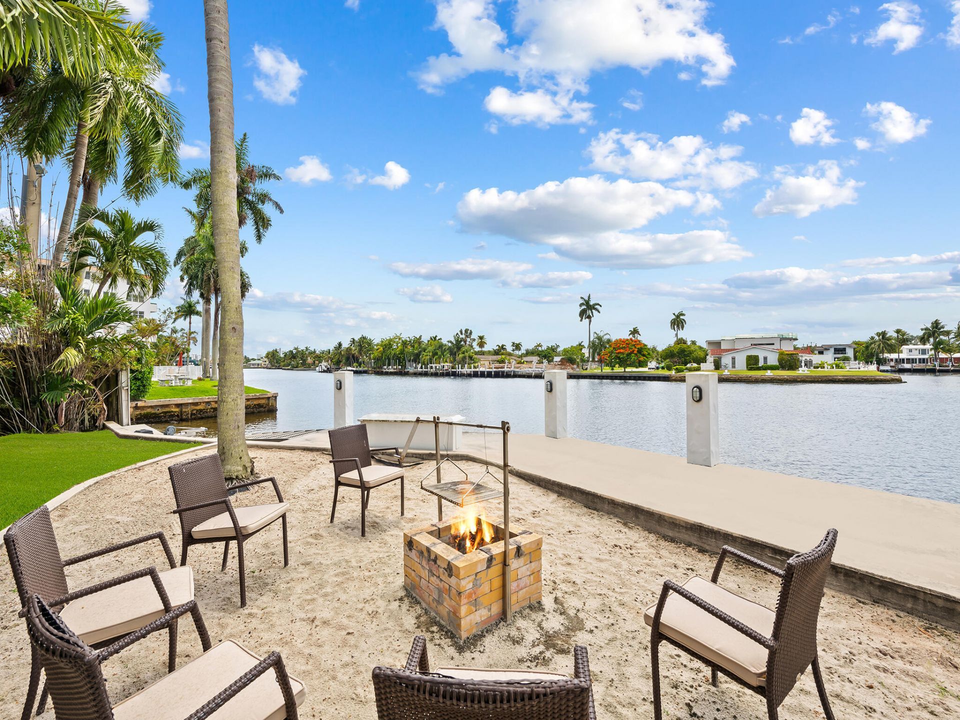 2101 Middle River Drive, Fort Lauderdale, FL 33305 Photo
