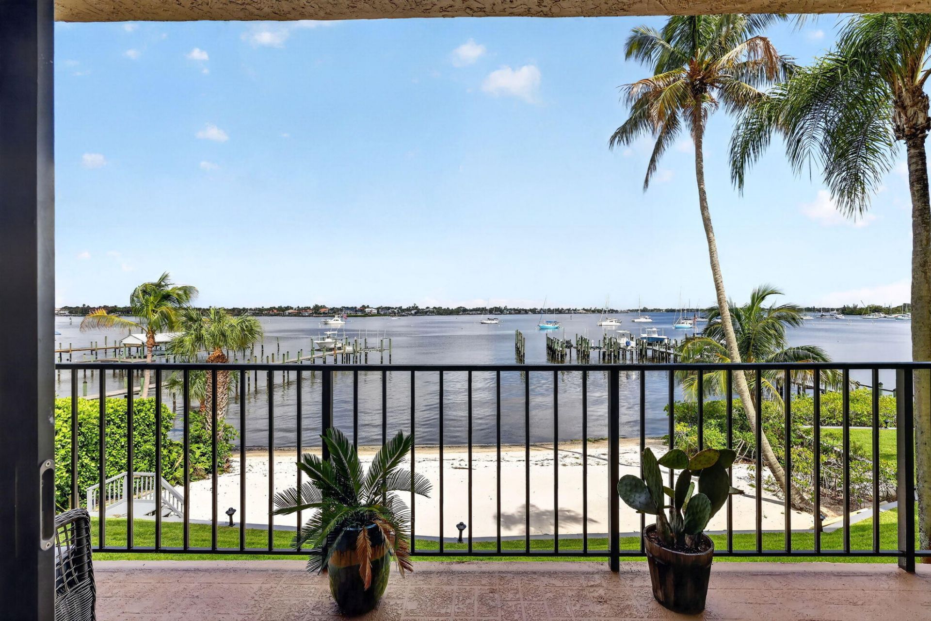 624 SW St Lucie Crescent, Unit 208, Stuart, FL 34994 Photo
