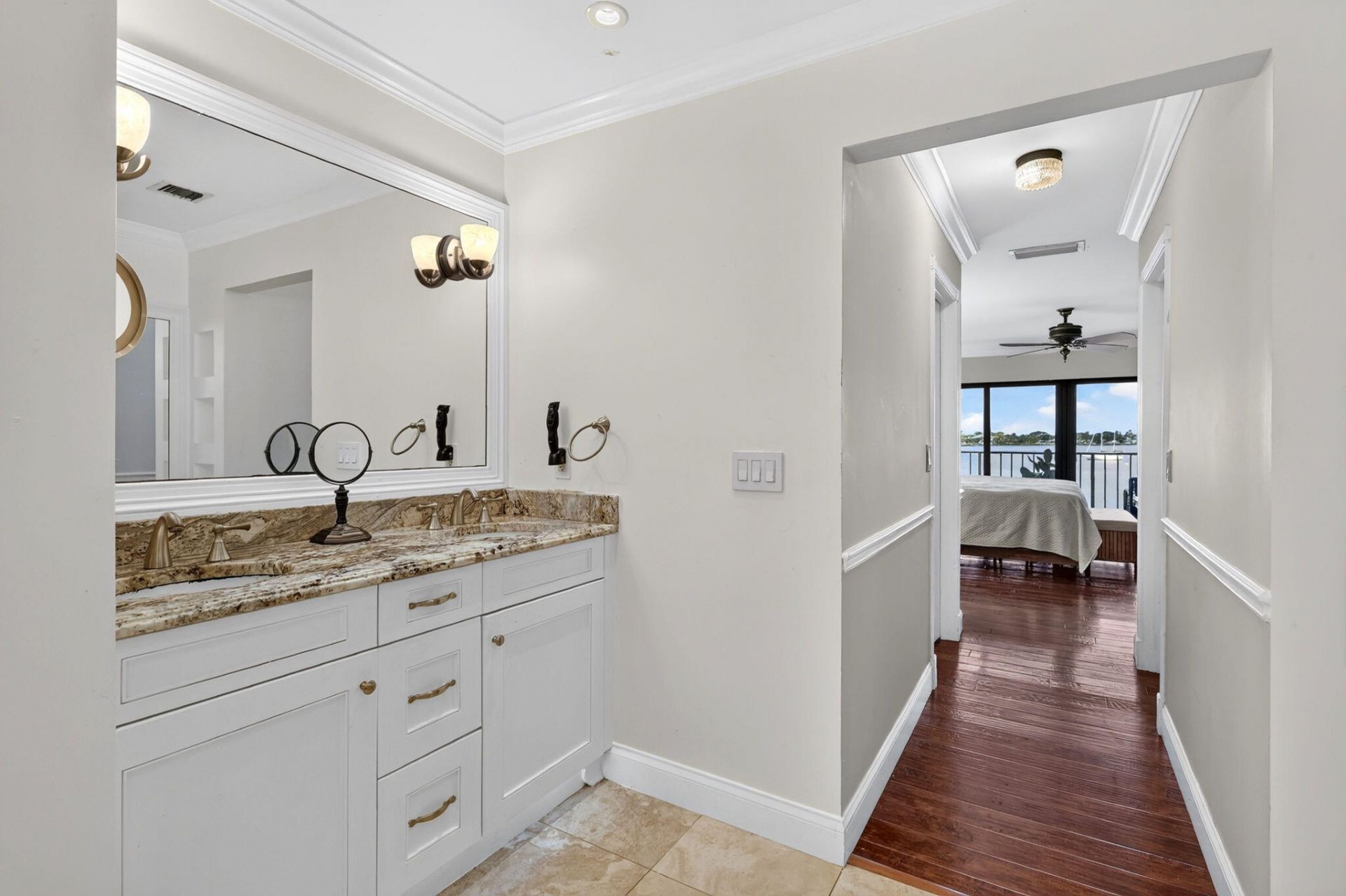 624 SW St Lucie Crescent, Unit 208, Stuart, FL 34994 Photo
