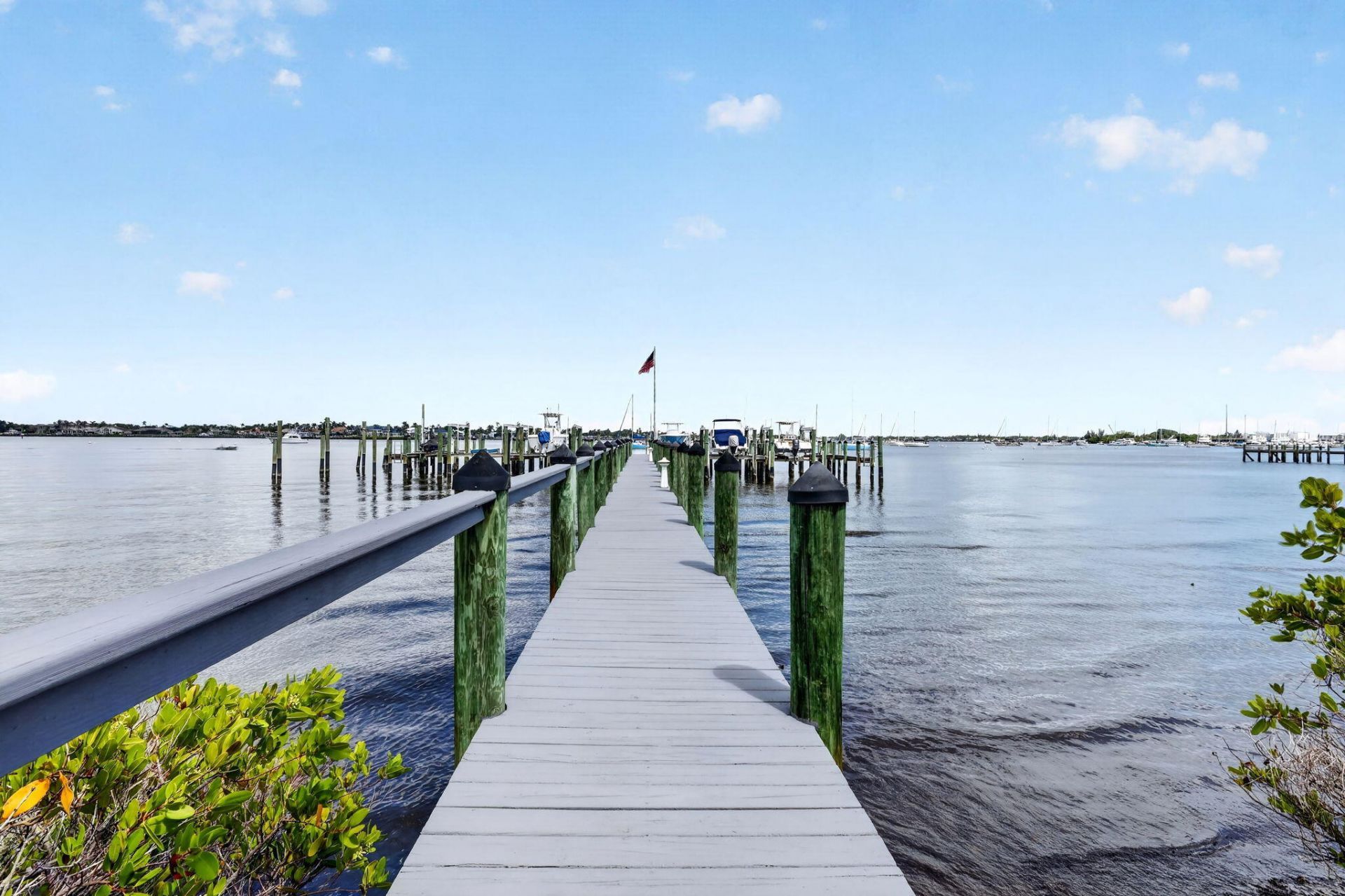 624 SW St Lucie Crescent, Unit 208, Stuart, FL 34994 Photo