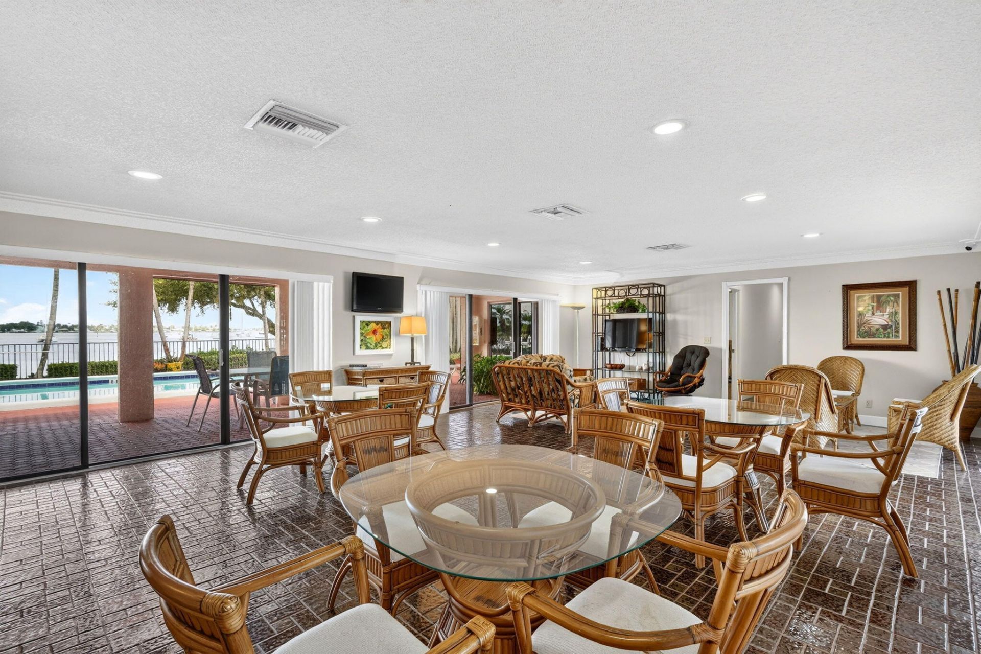 624 SW St Lucie Crescent, Unit 208, Stuart, FL 34994 Photo
