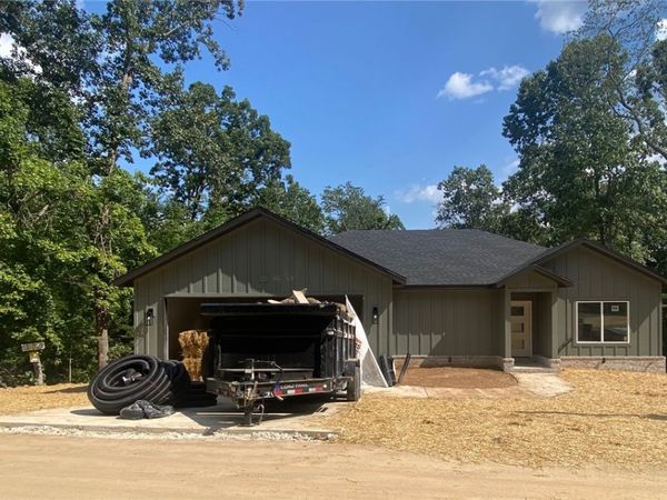 20 Melling Lane , Bella Vista, AR 72715