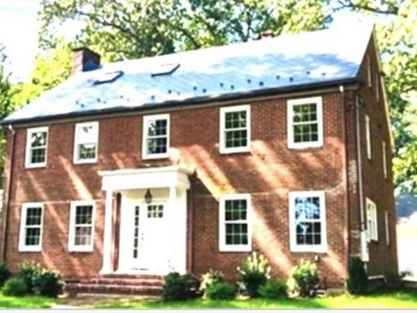 27 Gammons Rd, Unit 27, Newton, MA 02468