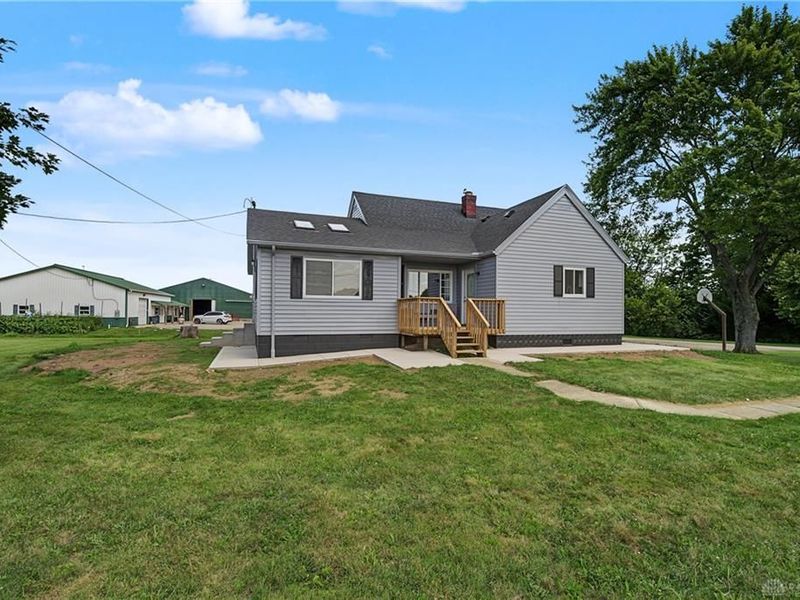 7195 Singer Road, Tipp City, OH 45424 Photo 5