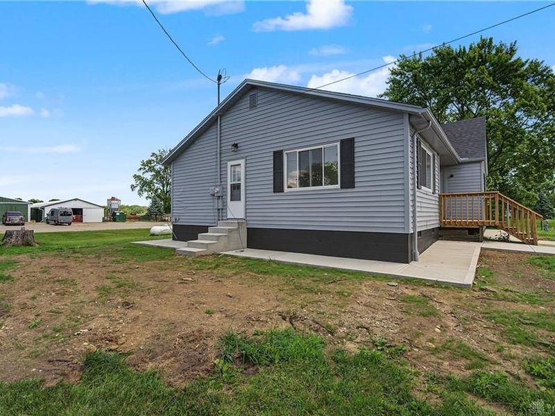 7195 Singer Road, Tipp City, OH 45424 Photo 6