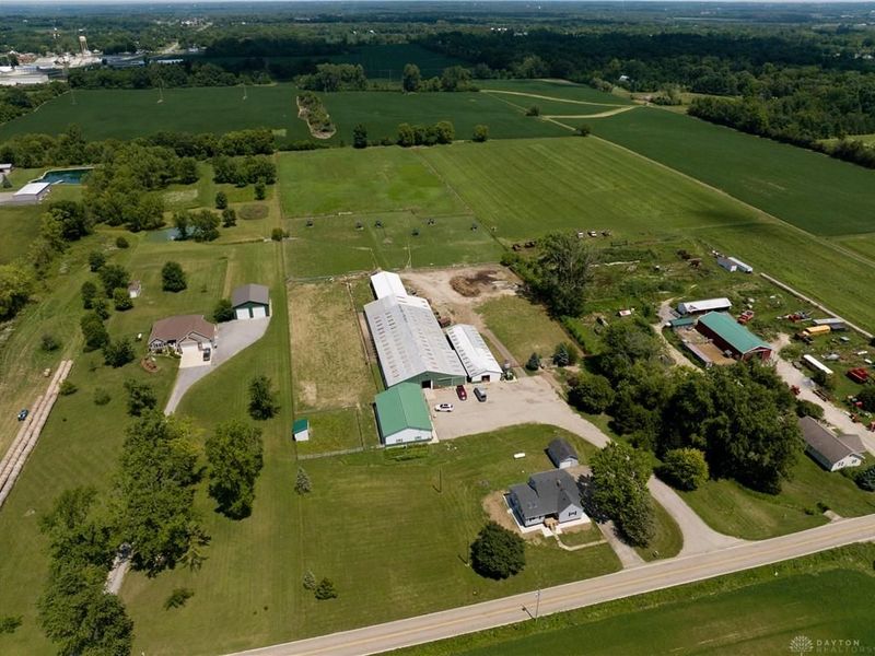 7195 Singer Road, Tipp City, OH 45424 Photo 66