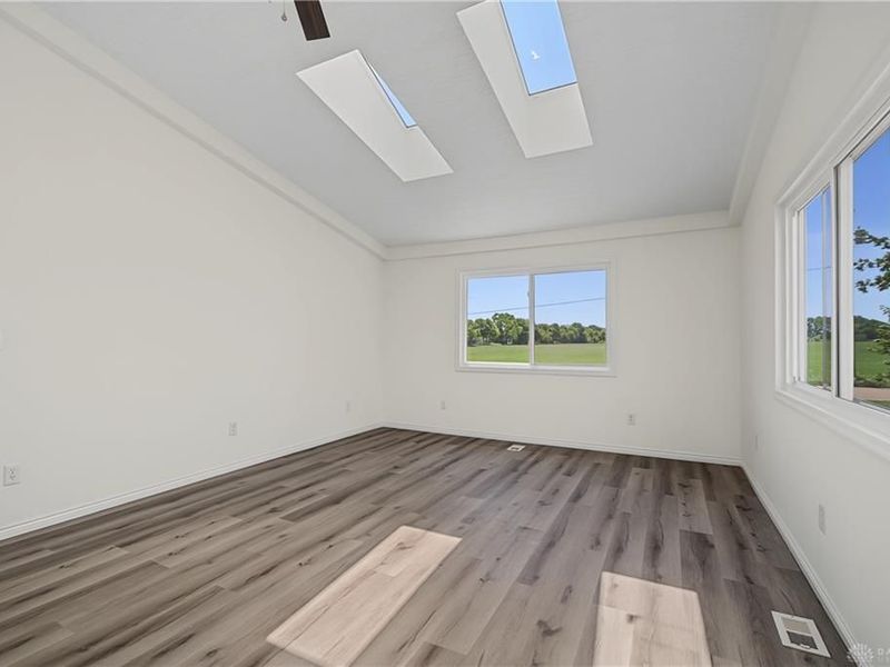 7195 Singer Road, Tipp City, OH 45424 Photo 9