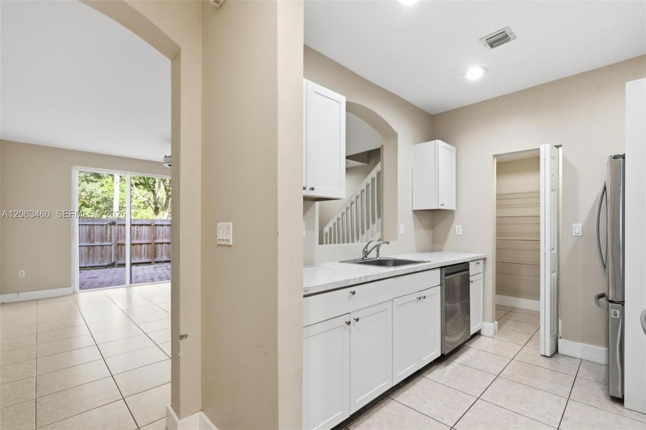 2247 NE 42nd Ave, Homestead, FL 33033 Photo