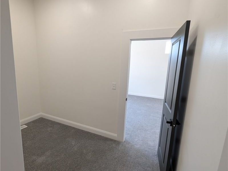 2900 York Avenue, Cleveland, OH 44113 Photo 28