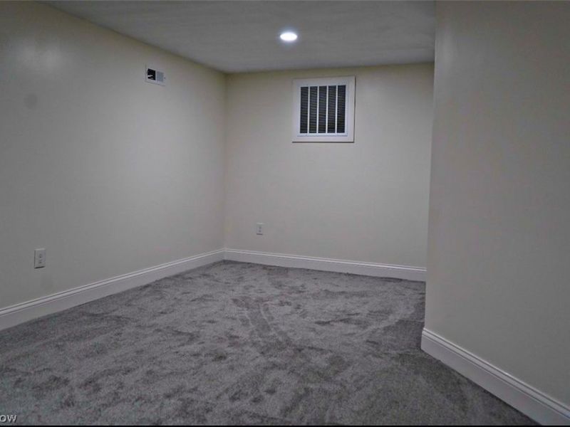 2900 York Avenue, Cleveland, OH 44113 Photo 34