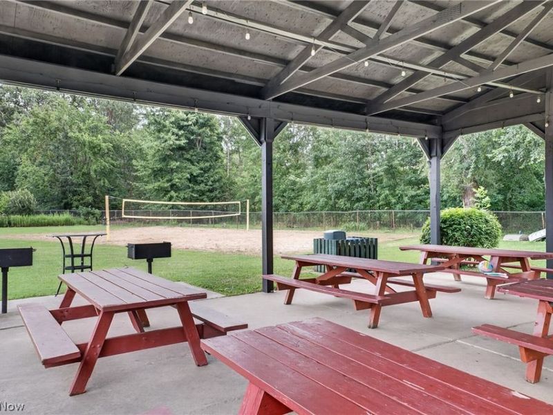 544 Treeside Drive, Stow, OH 44224 Photo 6