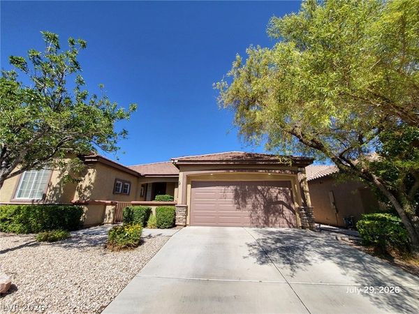 60 Copper Fountain Street, Las Vegas, NV 89138